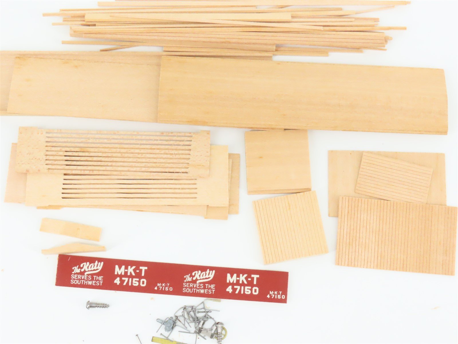 HO Scale Ambroid Wood Kit M-K-T Katy Convertible Stock Car #47150