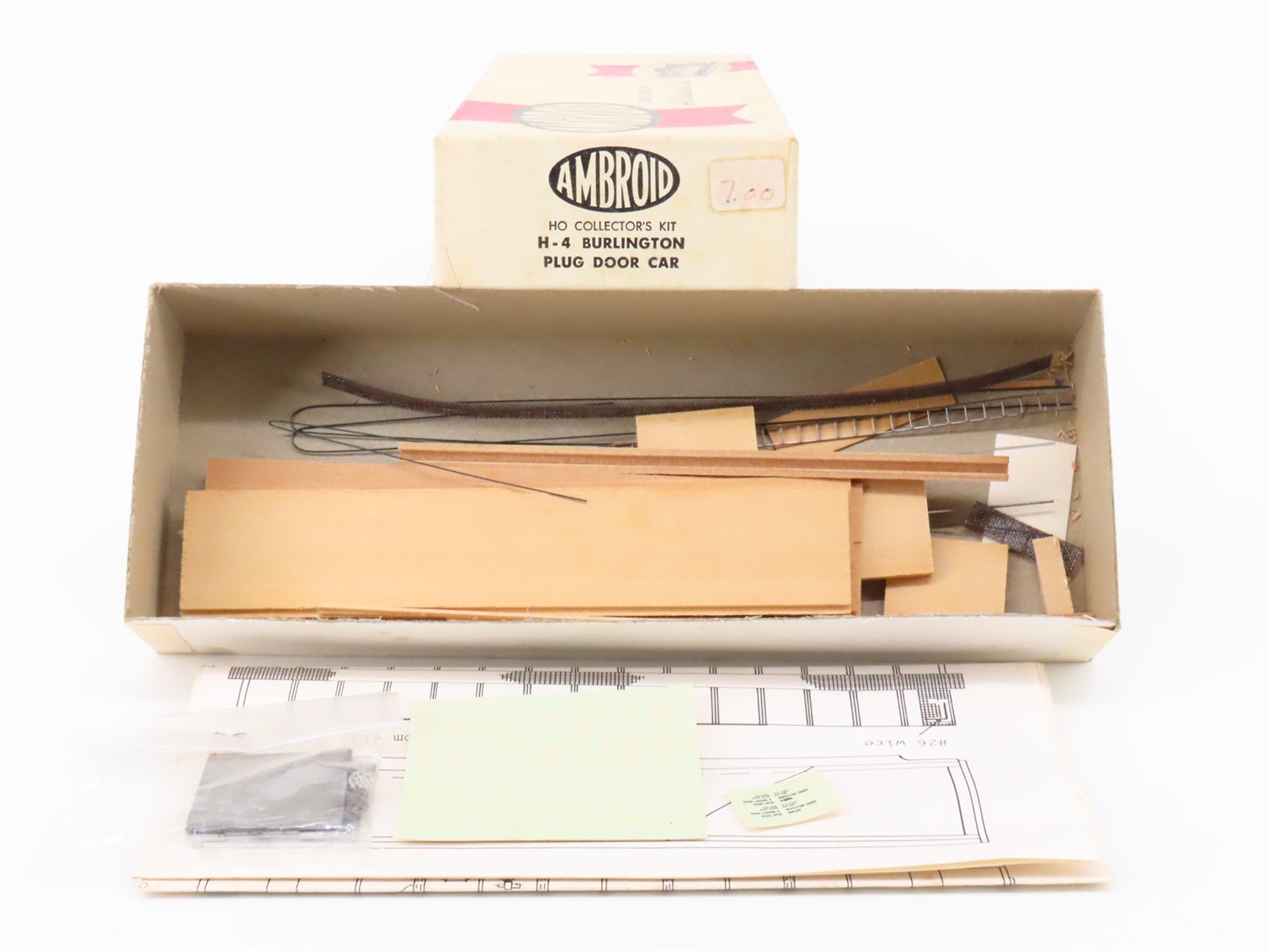 HO Scale Ambroid Wood Kit CB&Q Burlington Plug Door Box Car #47500