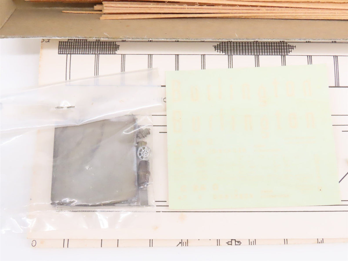 HO Scale Ambroid Wood Kit CB&amp;Q Burlington Plug Door Box Car #47500
