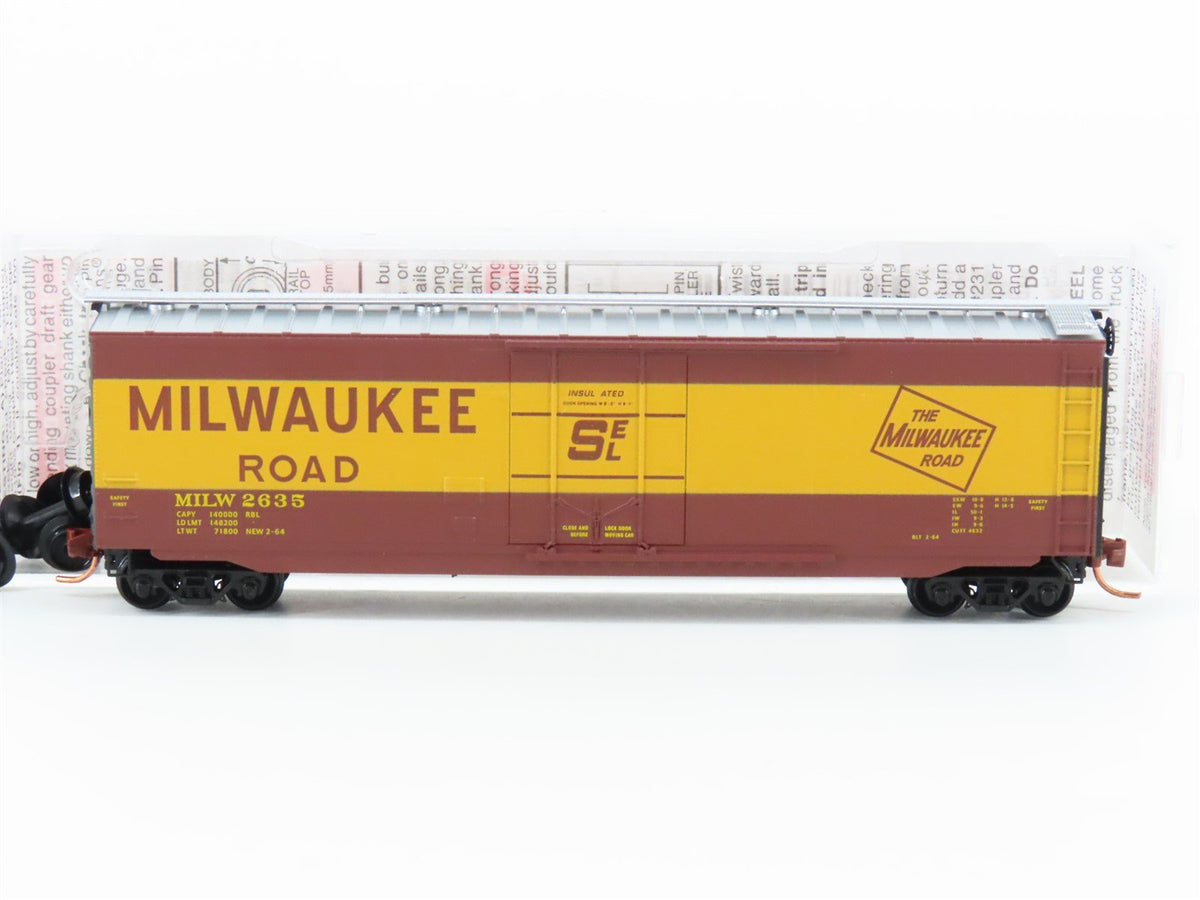 N Scale Micro-Trains MTL 03200420 MILW Milwaukee Road 50&#39; Plug Door Box Car 2635