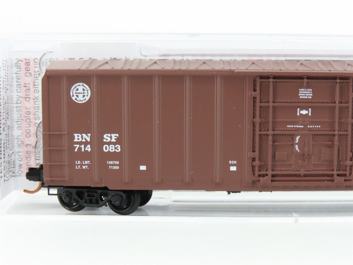 N Scale Micro-Trains MTL 02700300 BNSF Railway 50&#39; Plug Door Box Car #714083
