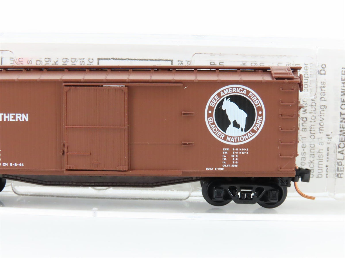 N Scale Micro-Trains MTL 42080 GN Glacier National Park 40&#39; Box Car #24872