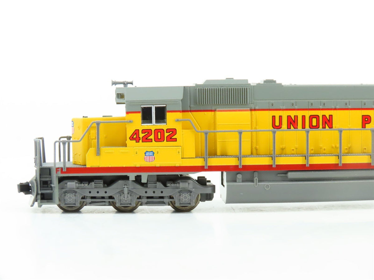 N Scale KATO 176-4705 UP Union Pacific EMD SD40-2 Early Diesel #4202 - DCC Ready