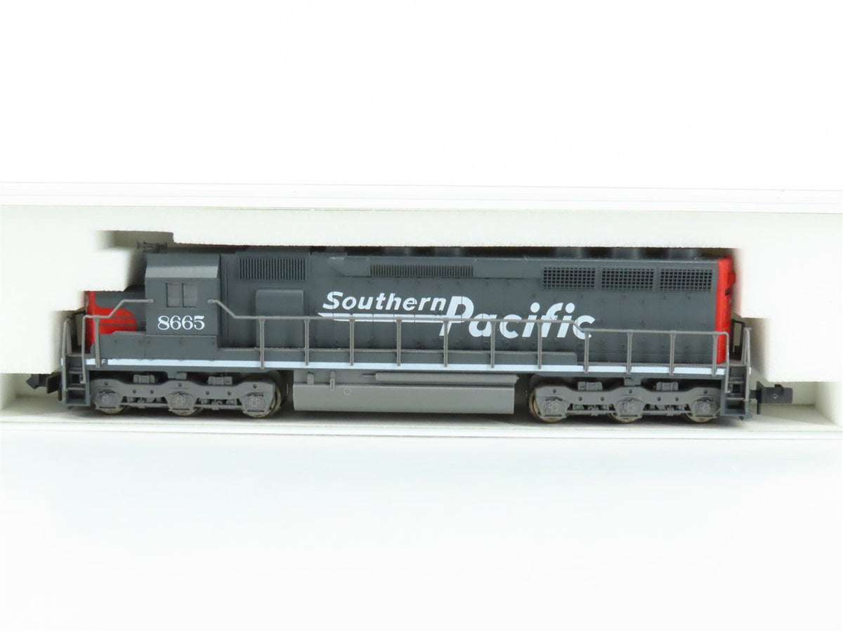 N Scale KATO 176-3117 SP &quot;Bloody Nose&quot; EMD SD45 Diesel #8665 - DCC Ready