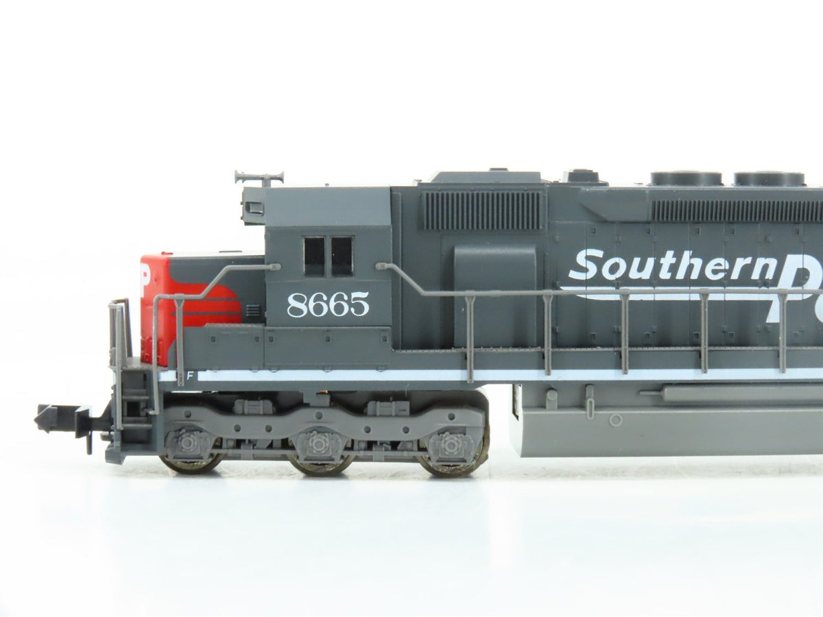 N Scale KATO 176-3117 SP &quot;Bloody Nose&quot; EMD SD45 Diesel #8665 - DCC Ready