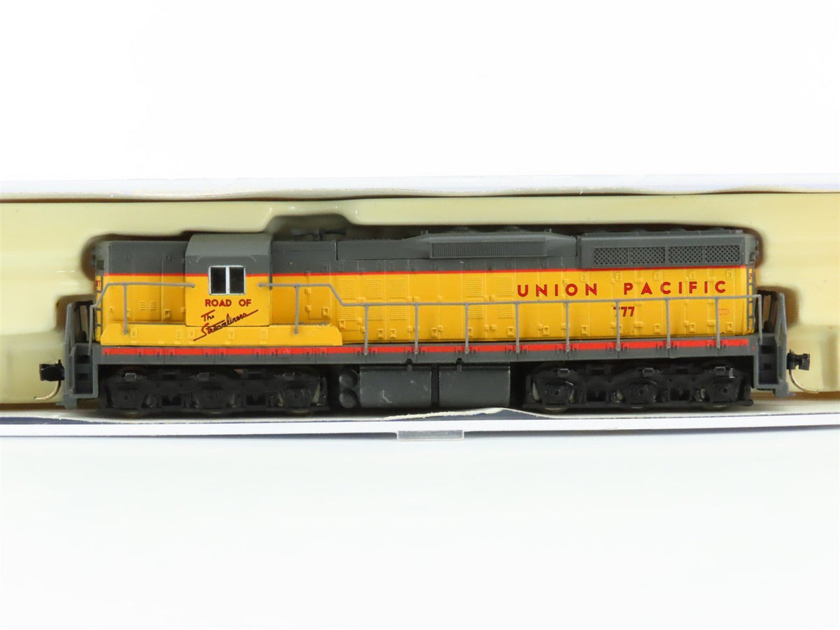 N Scale Life-Like 7776 UP Union Pacific EMD SD7 Diesel Locomotive #777