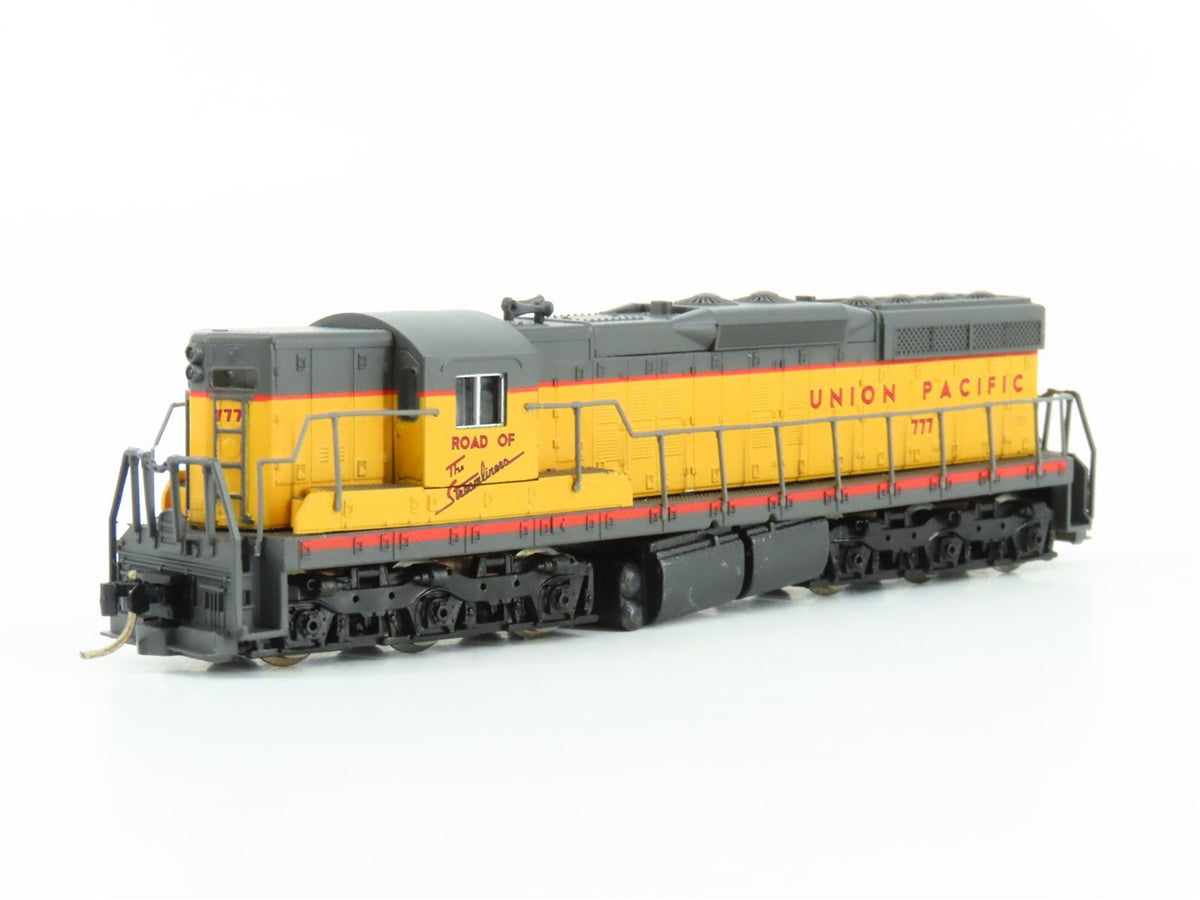 N Scale Life-Like 7776 UP Union Pacific EMD SD7 Diesel Locomotive #777