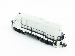 N Scale Atlas Classic 47500 Undecorated EMD GP30 Diesel Locomotive