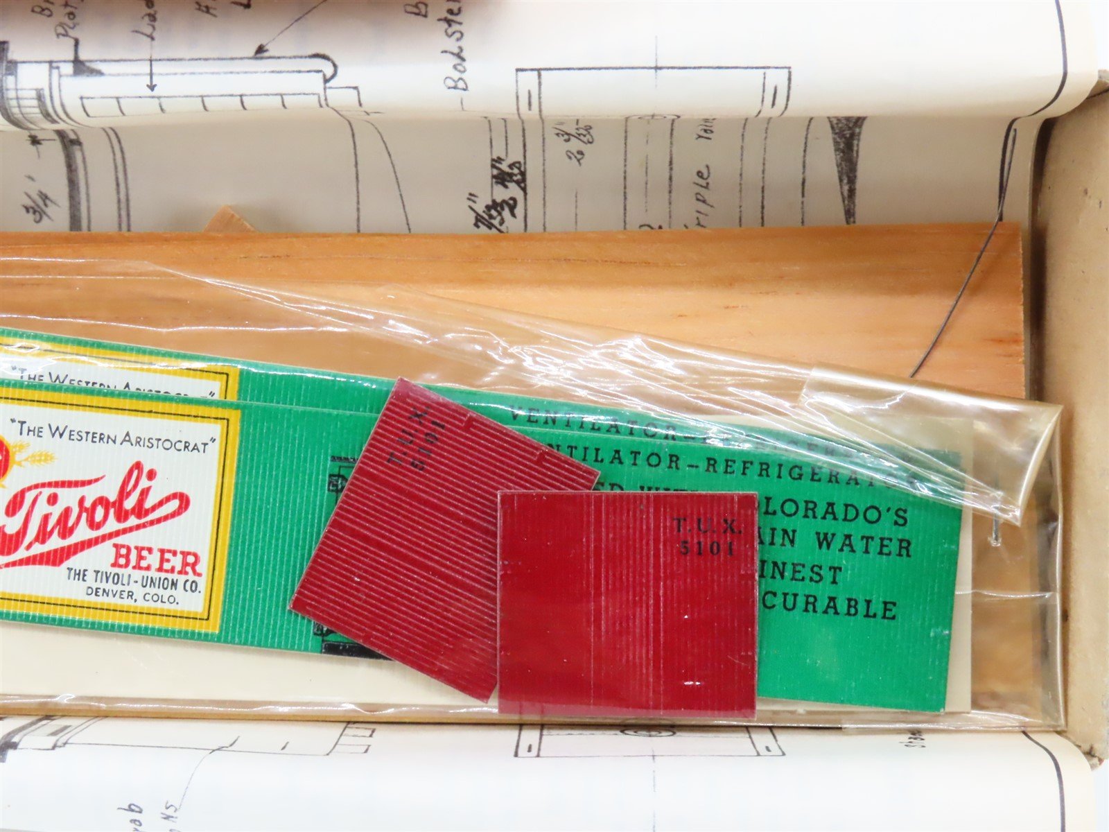 HO Scale Laconia Wood Kit #5101 TUX Tivoli Beer Reefer #5101