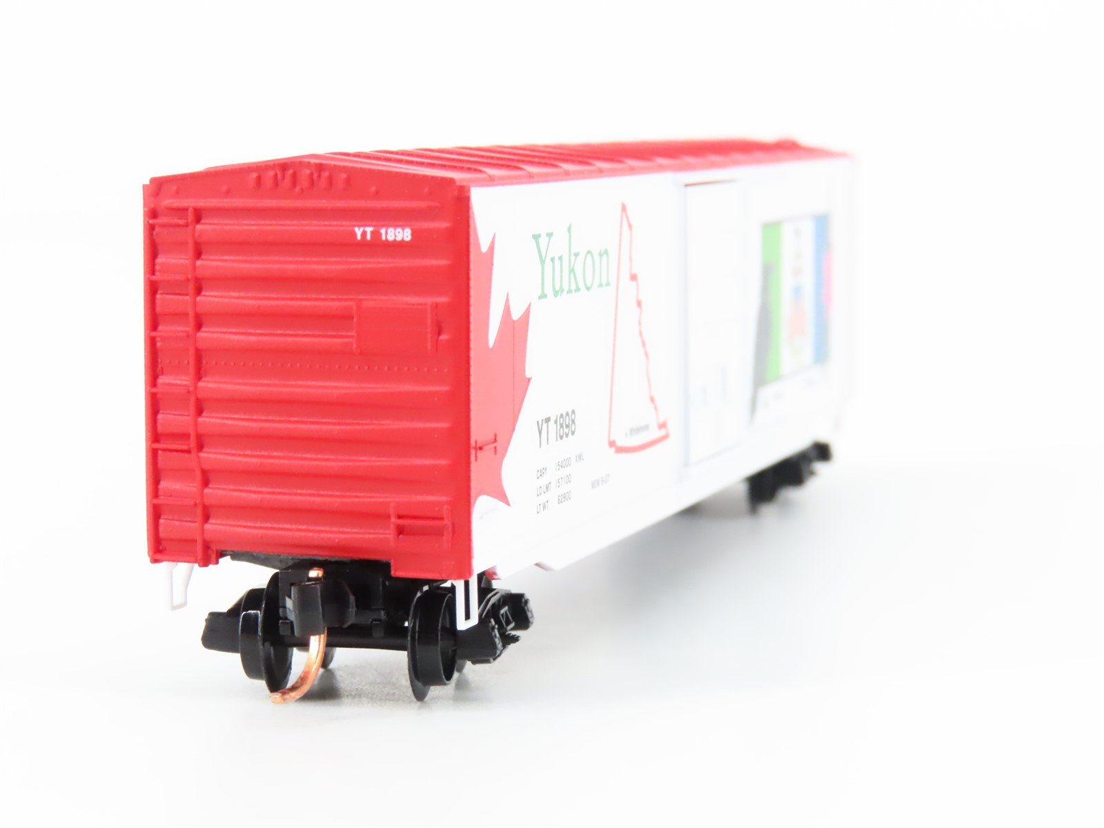 N Scale Micro-Trains MTL 07700157 YT Yukon Territory 40' Box Car #990