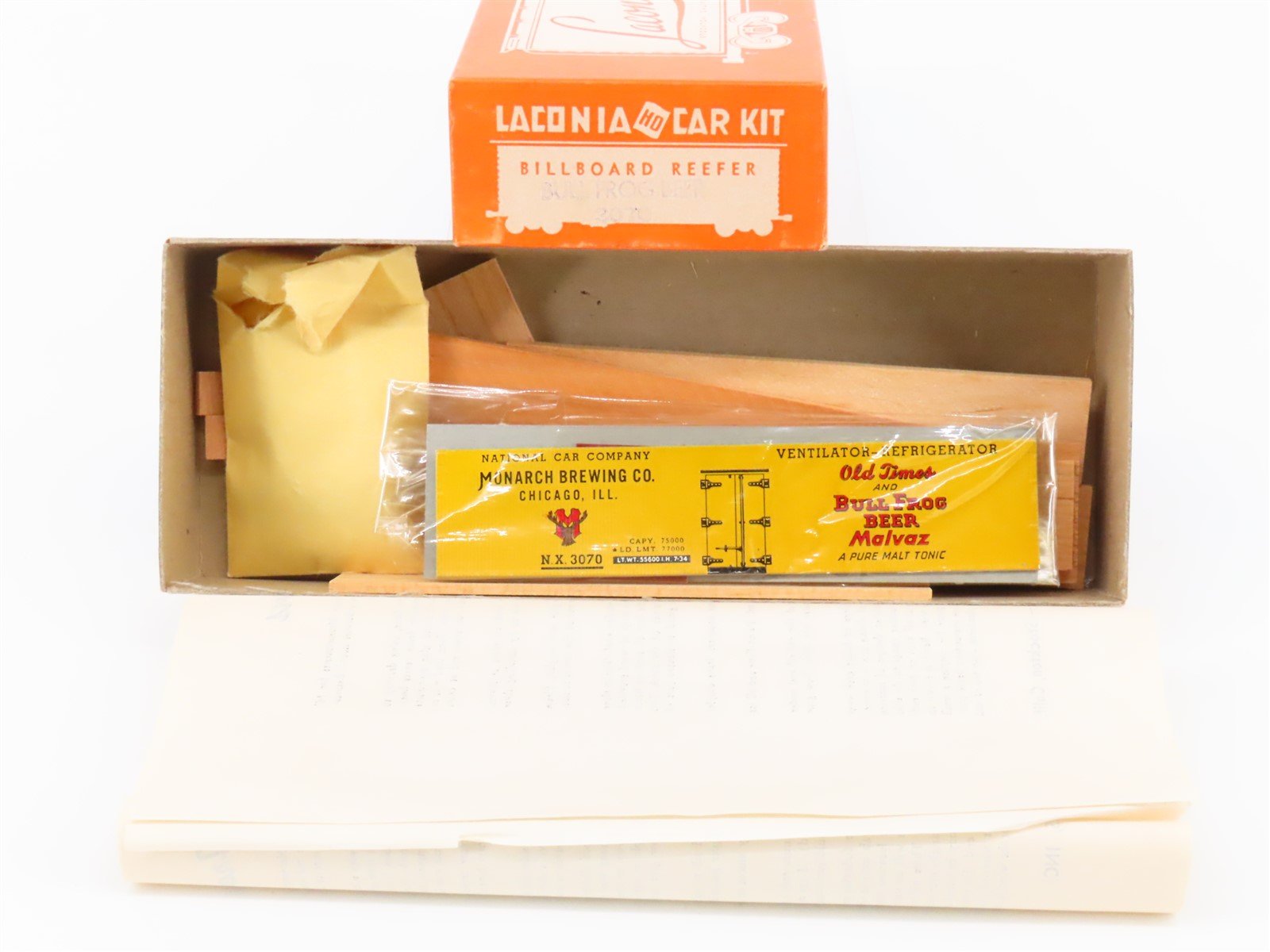 HO Scale Laconia Wood Kit #3070 NX Bull Frog Beer Reefer #3070