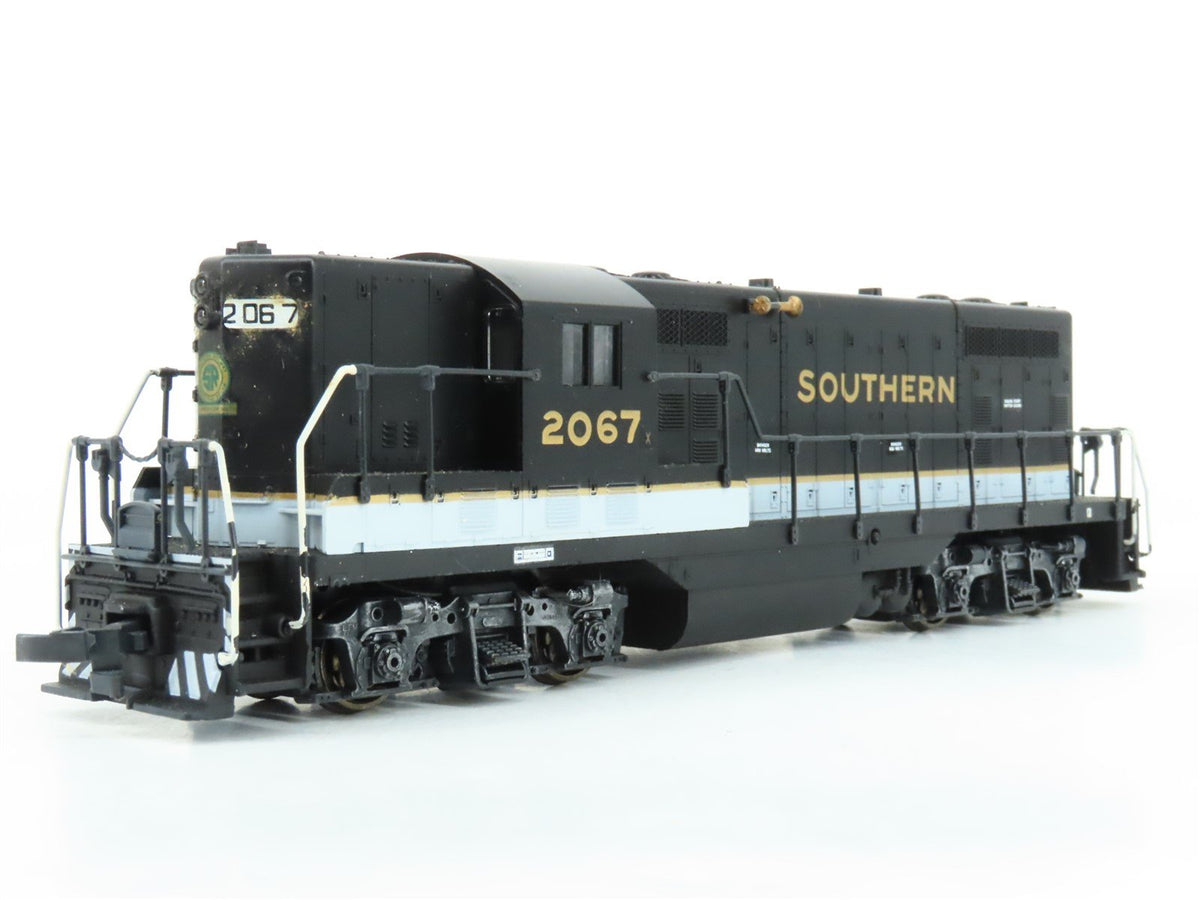 HO Scale KATO Southern GP7 Diesel Loco 2-Unit Set Customized