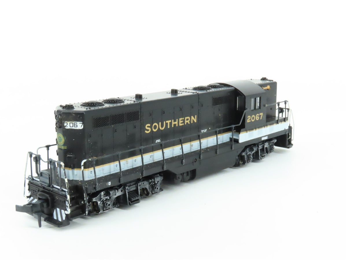 HO Scale KATO Southern GP7 Diesel Loco 2-Unit Set Customized