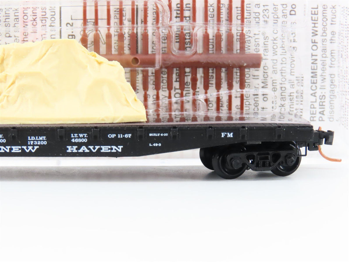 N Scale Micro-Trains MTL 45270 NH New Haven 50&#39; Flat Car #85382 w/load