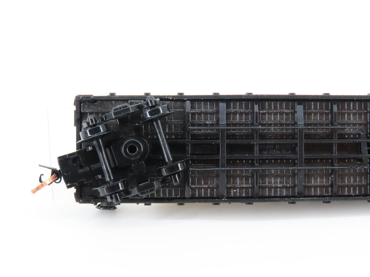 N Scale Micro-Trains MTL 45270 NH New Haven 50&#39; Flat Car #85382 w/load