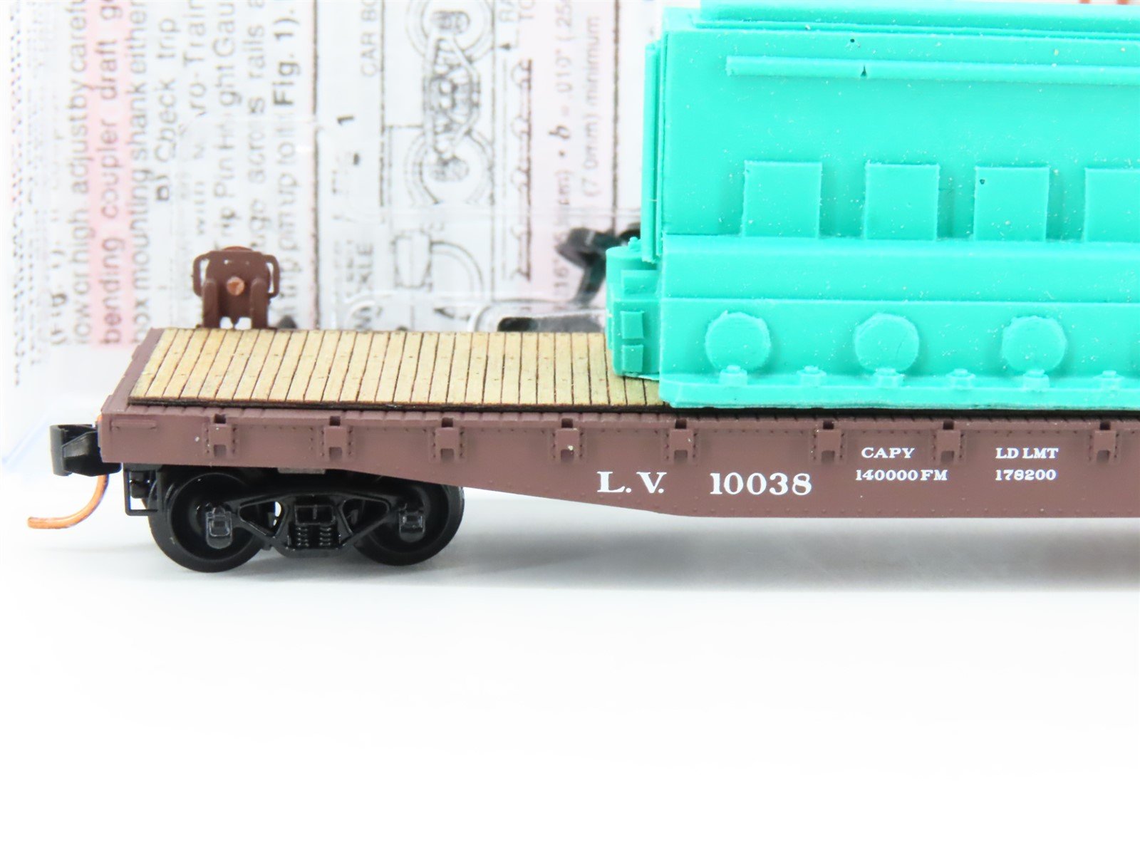 N Scale Micro-Trains MTL 04500310 LV Lehigh Valley 50' Flat Car #10038 w/load