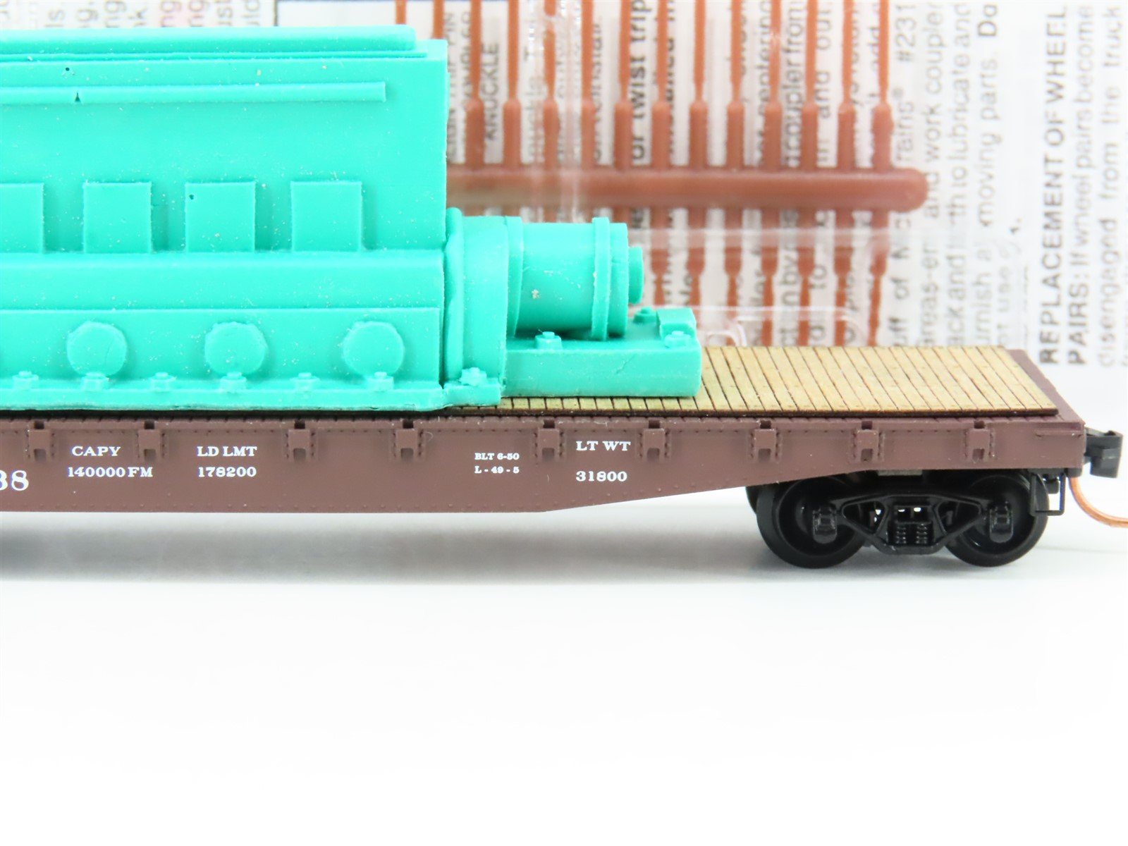 N Scale Micro-Trains MTL 04500310 LV Lehigh Valley 50' Flat Car #10038 w/load