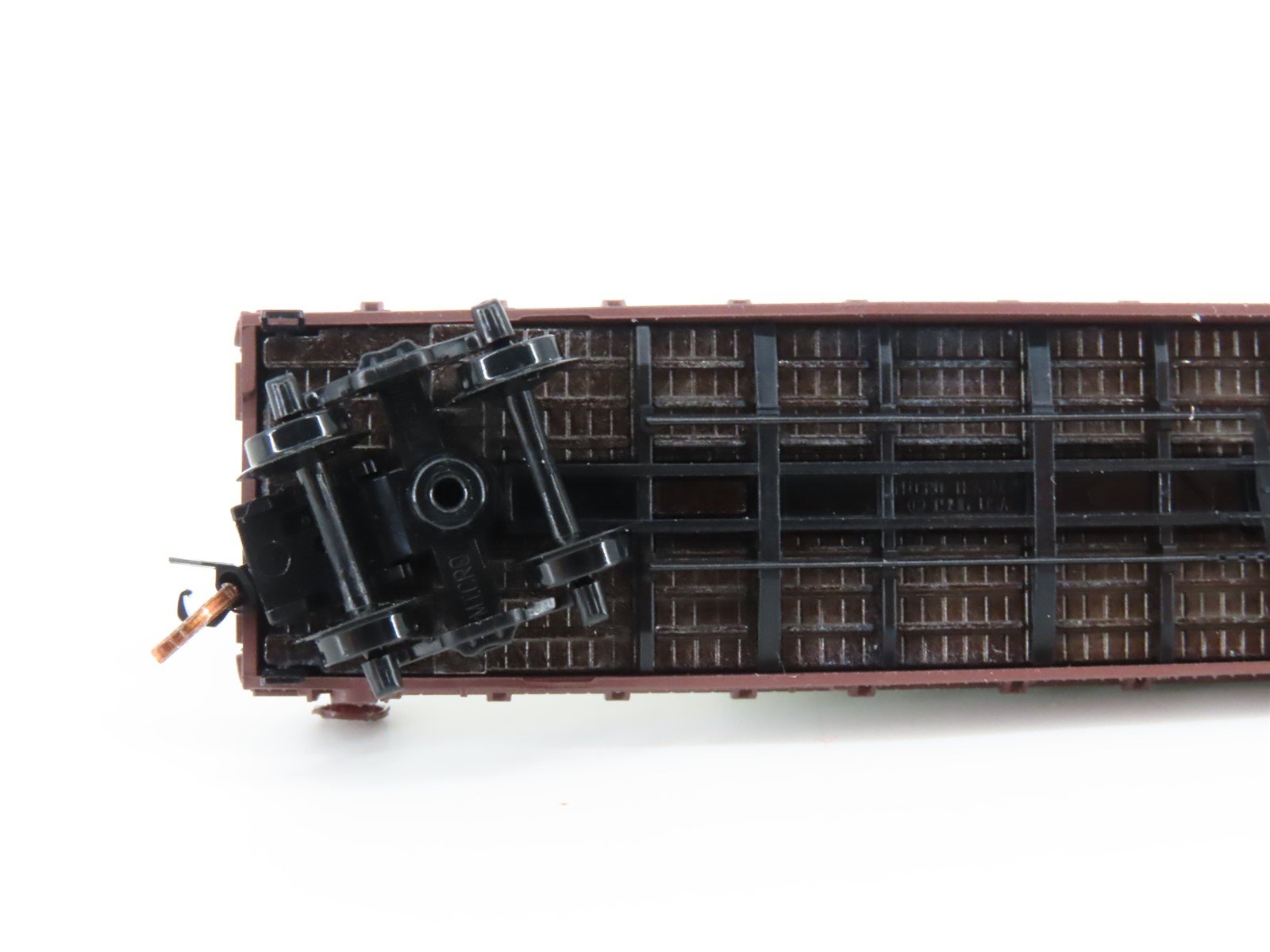 N Scale Micro-Trains MTL 04500310 LV Lehigh Valley 50' Flat Car #10038 w/load