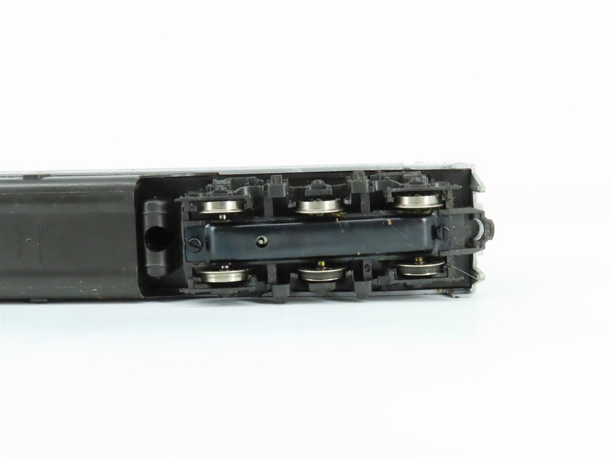 HO Scale Rivarossi Amtrak E8/9A Diesel Locomotive 2-Unit Set