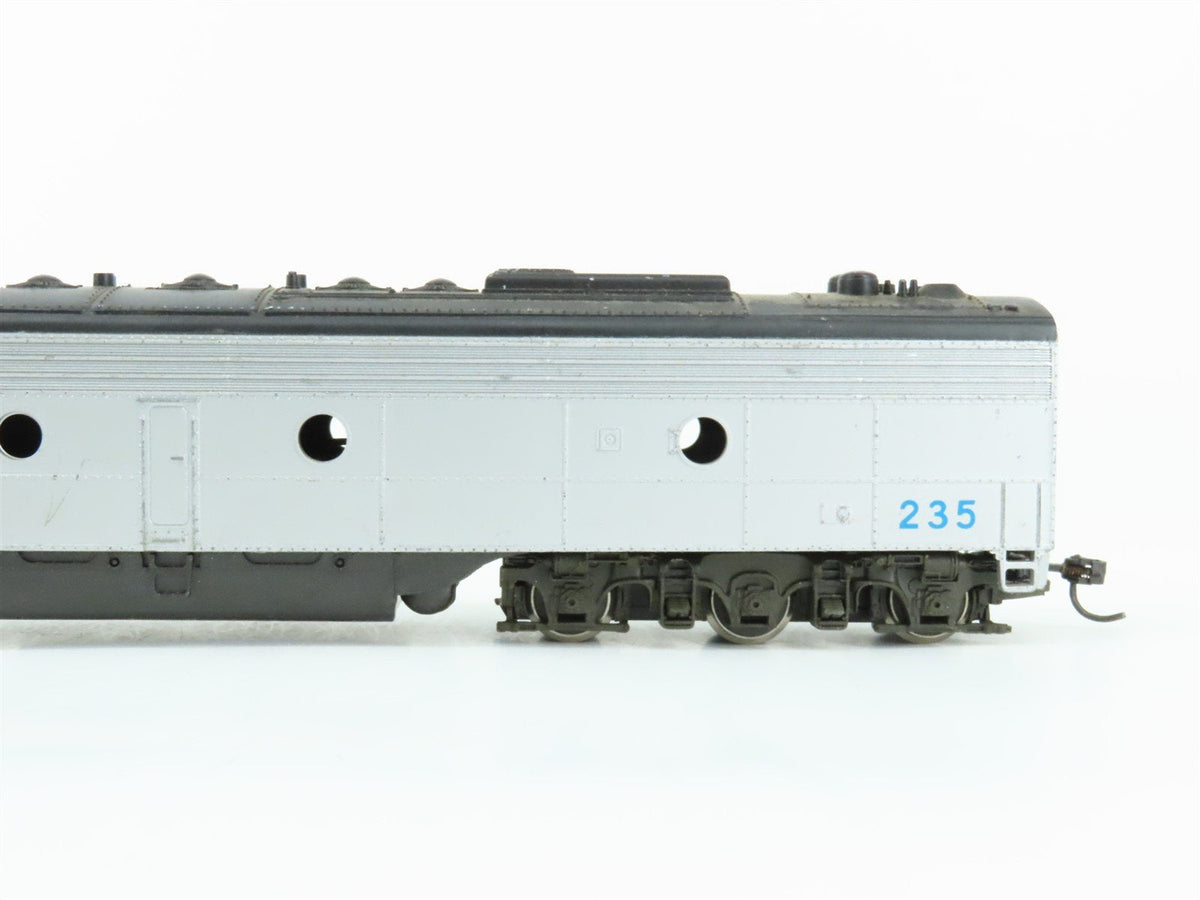 HO Scale Rivarossi Amtrak E8/9A Diesel Locomotive 2-Unit Set