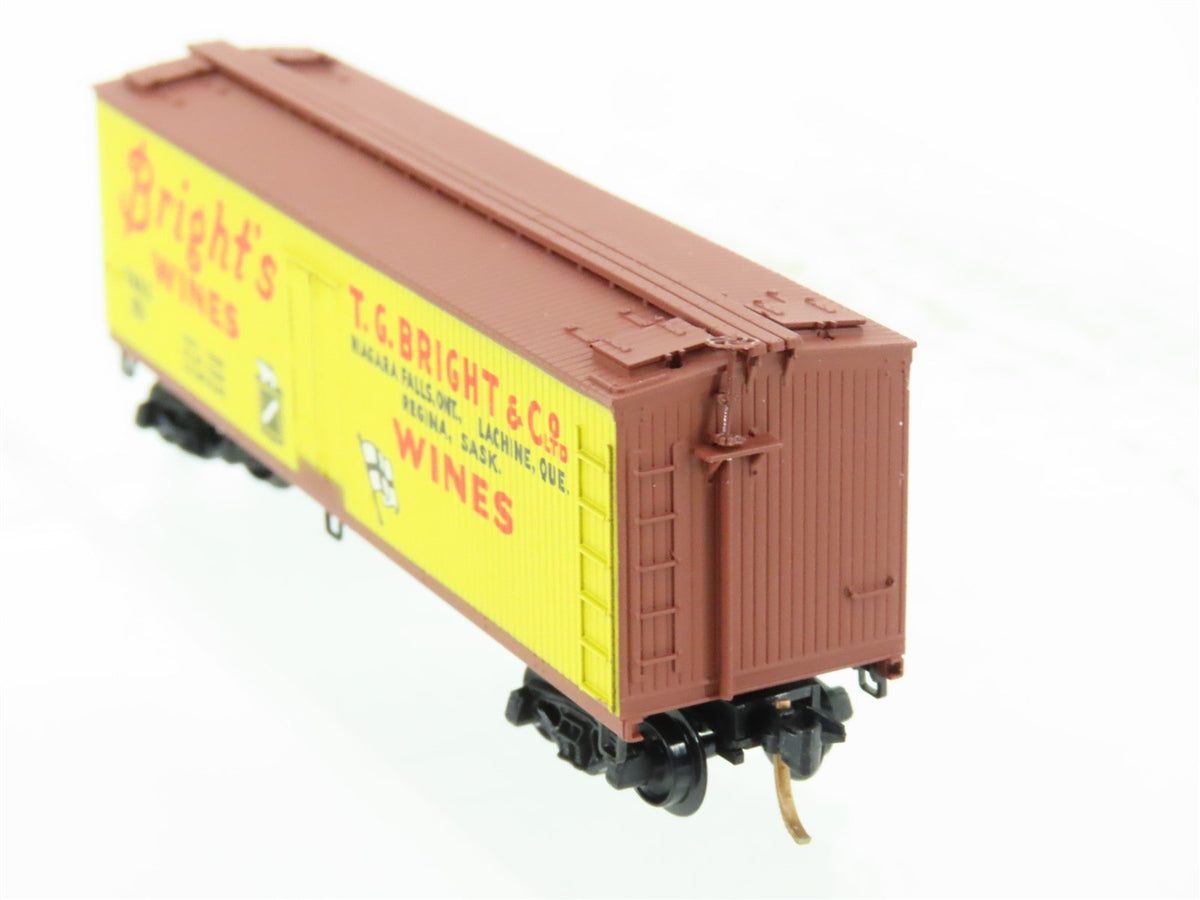 N Scale Kadee Micro-Trains MTL 49210 TGBX Bright&#39;s Wine Reefer #101