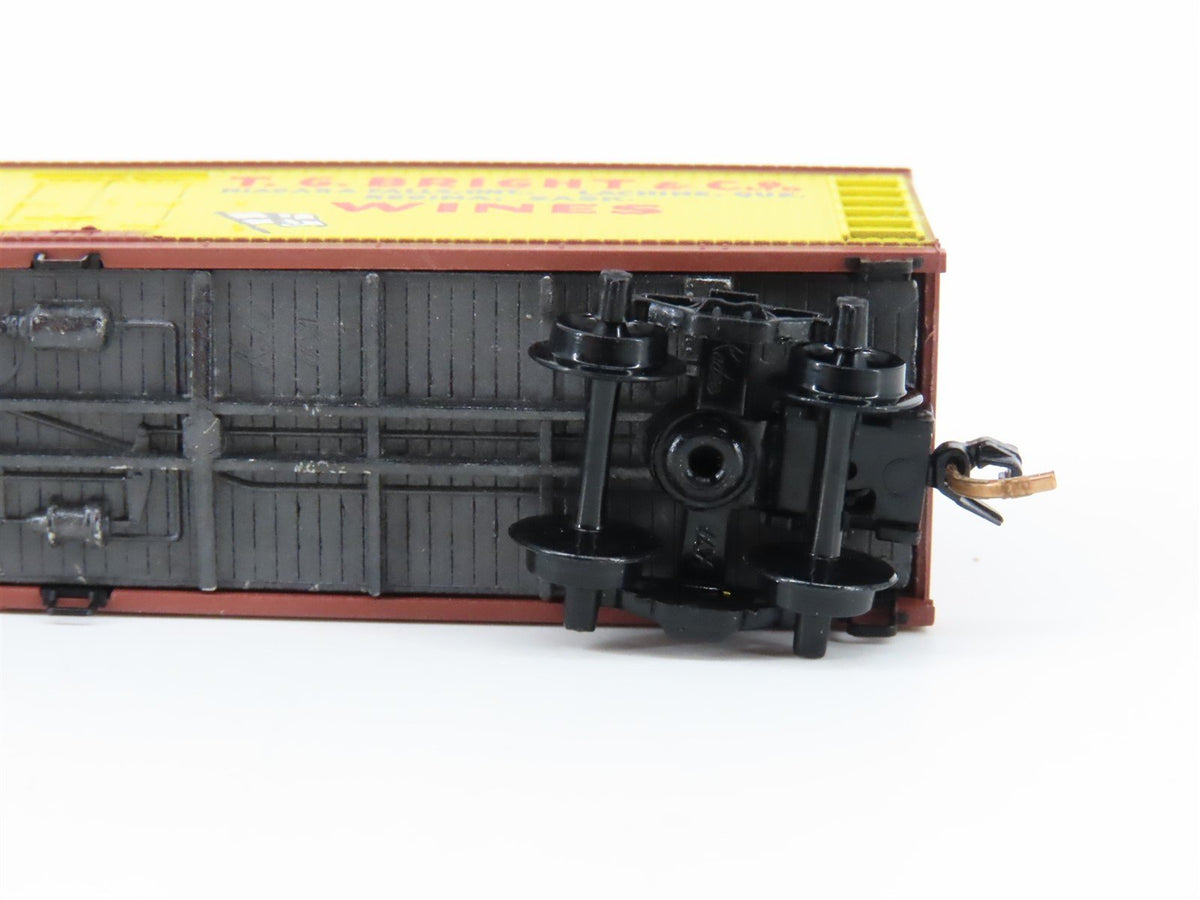 N Scale Kadee Micro-Trains MTL 49210 TGBX Bright&#39;s Wine Reefer #101