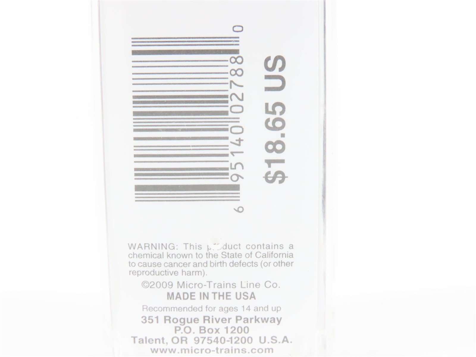 N Scale Micro-Trains MTL 04900590 URTC Fox River Butter 40' Reefer #12301