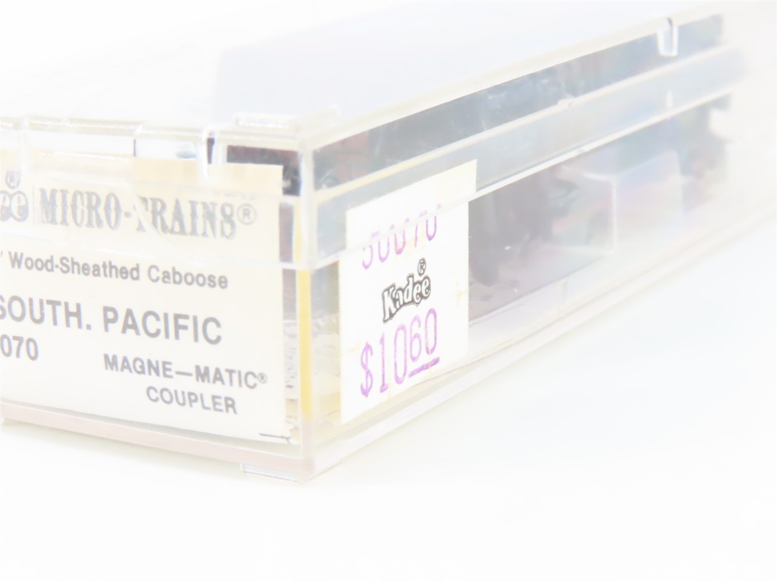 N Scale Kadee Micro-Trains MTL 50070 SP Southern Pacific 34' Caboose #608