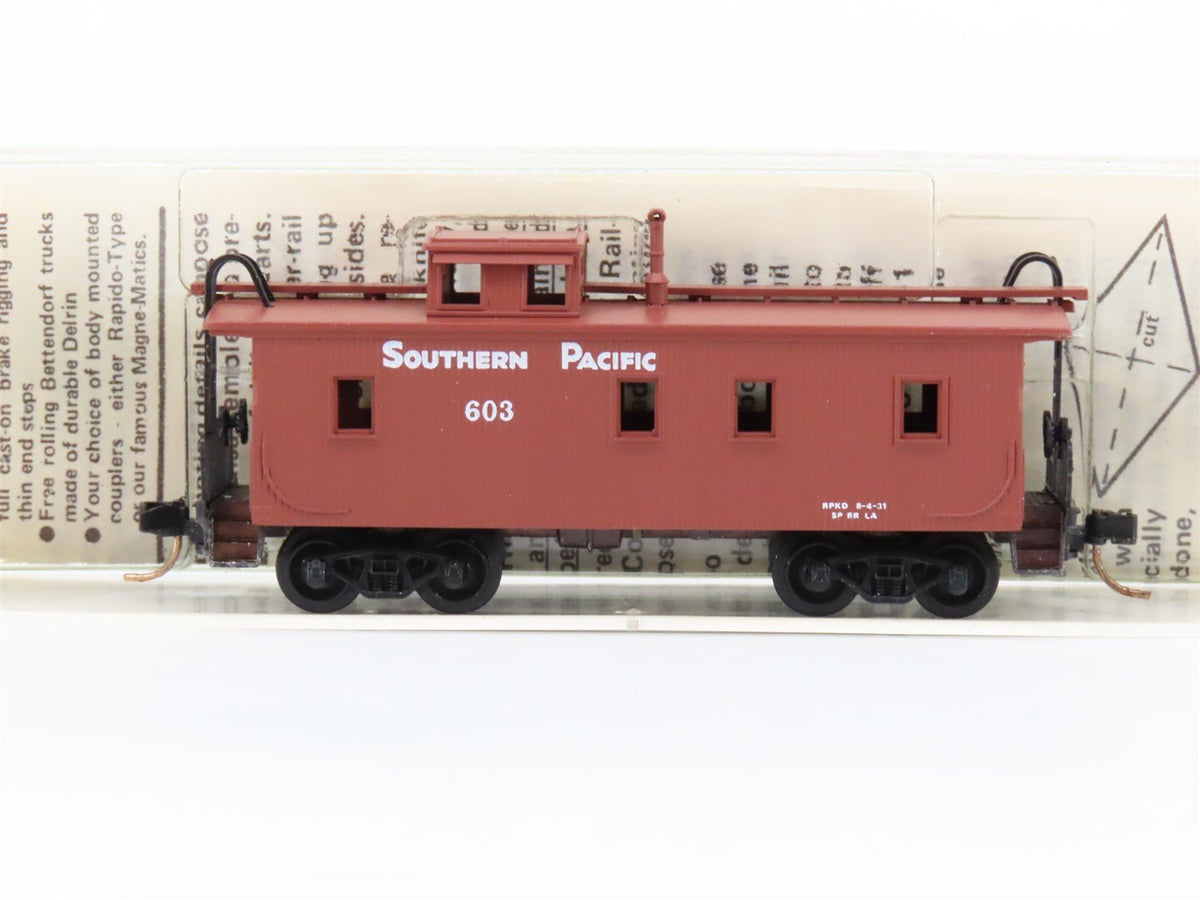 N Scale Kadee Micro-Trains MTL 50070 SP Southern Pacific 34&#39; Caboose #603