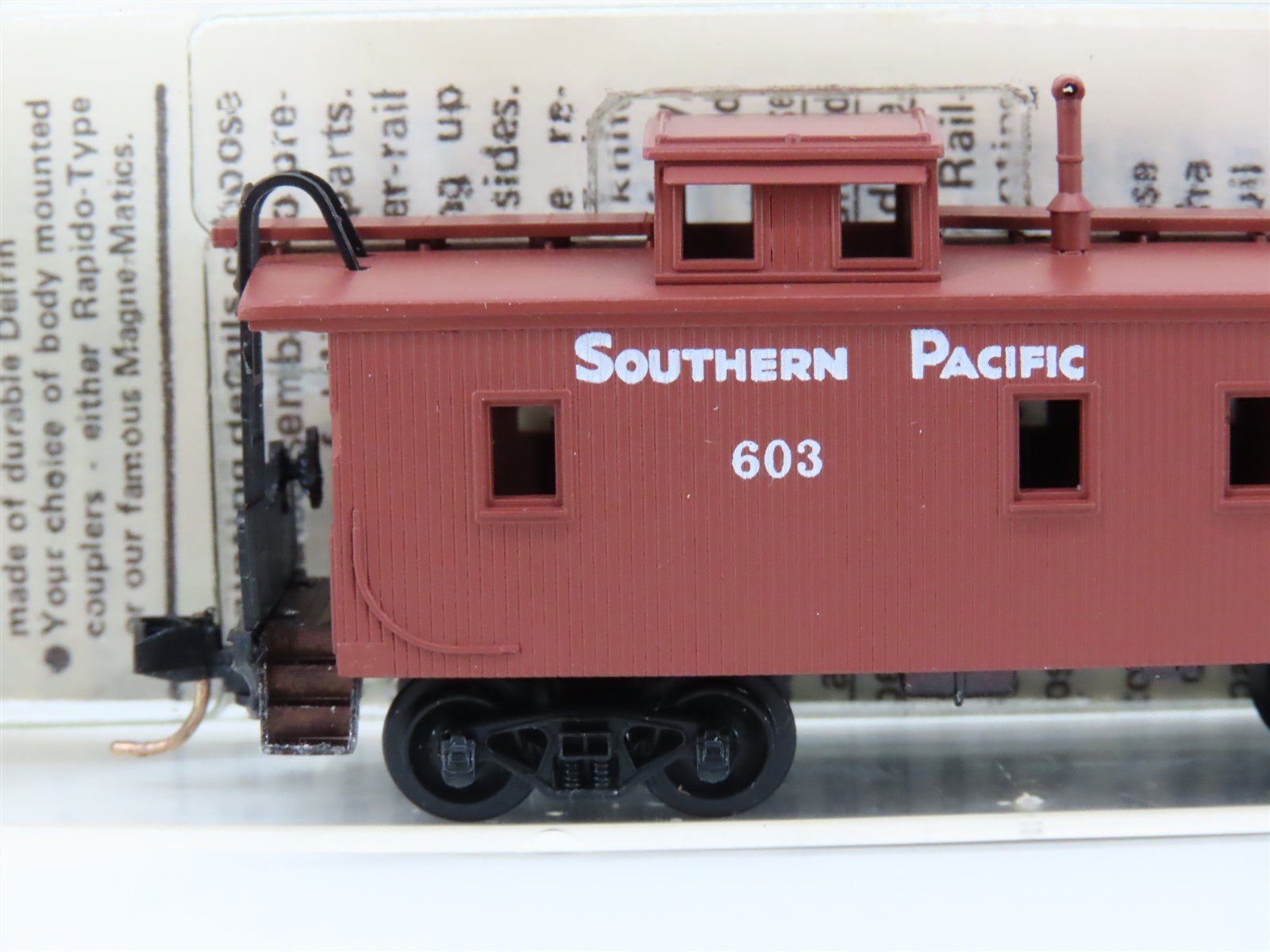 N Scale Kadee Micro-Trains MTL 50070 SP Southern Pacific 34' Caboose #603