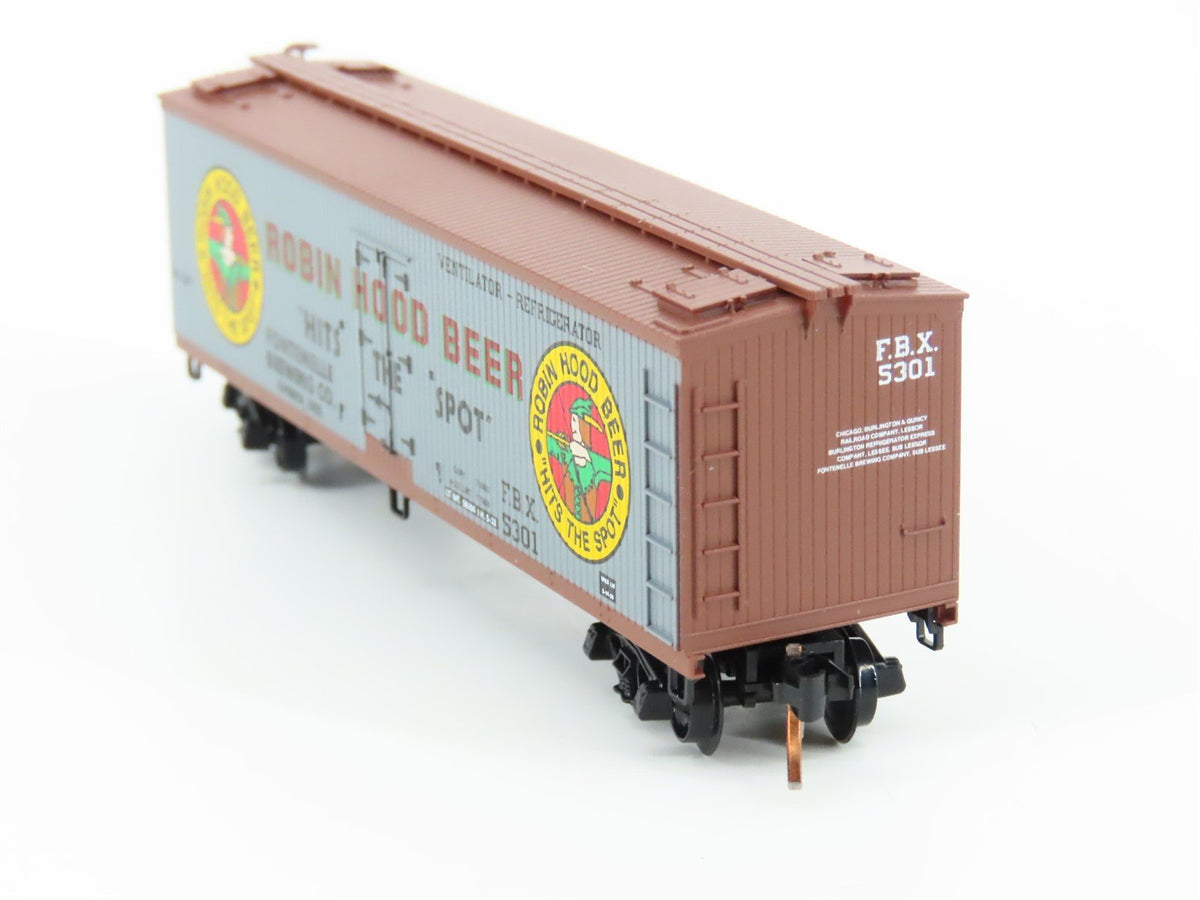 N Micro-Trains MTL 49450 FBX Robin Hood Beer Hits the Spot 40&#39; Wood Reefer #5301
