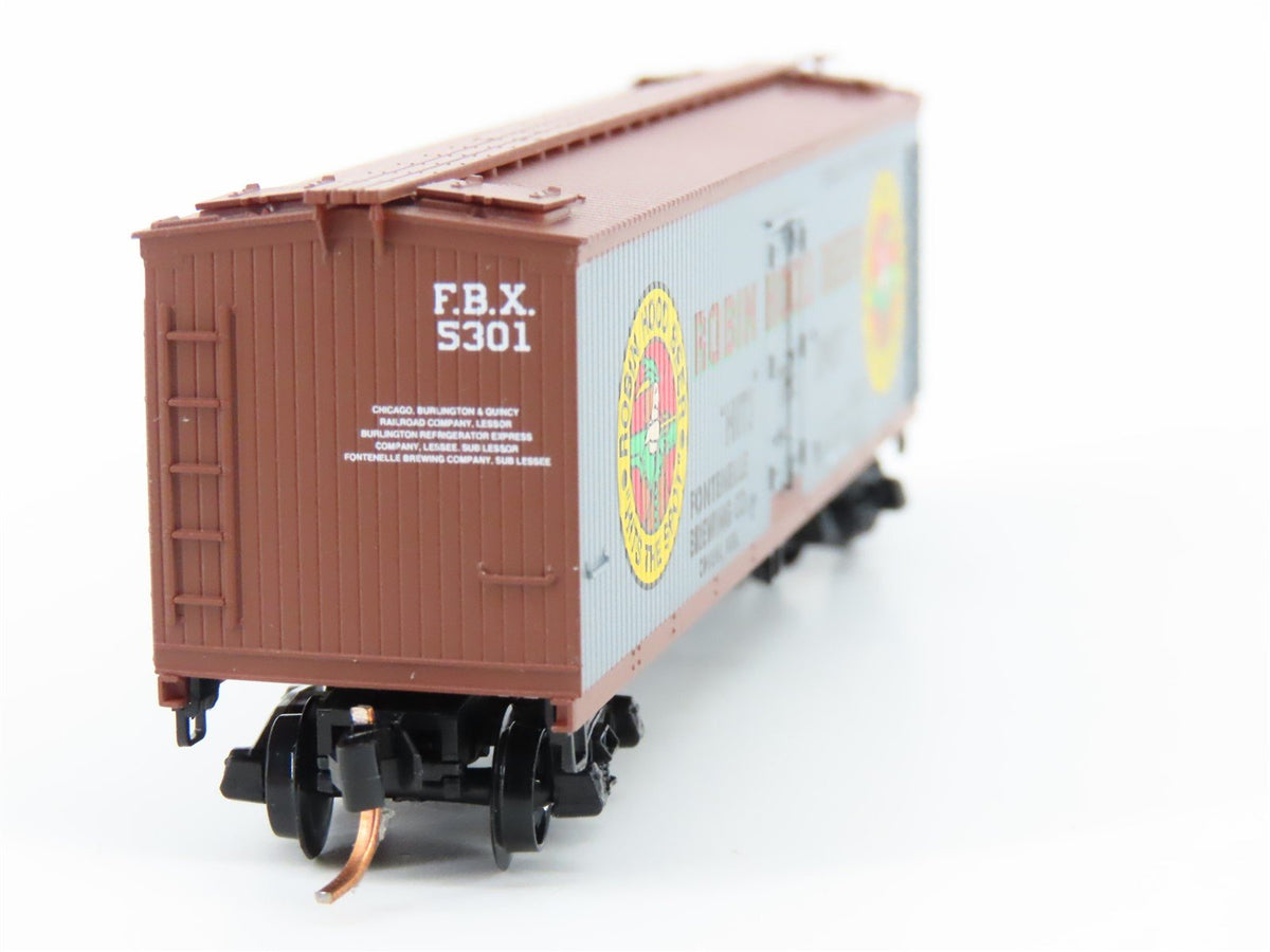 N Micro-Trains MTL 49450 FBX Robin Hood Beer Hits the Spot 40&#39; Wood Reefer #5301