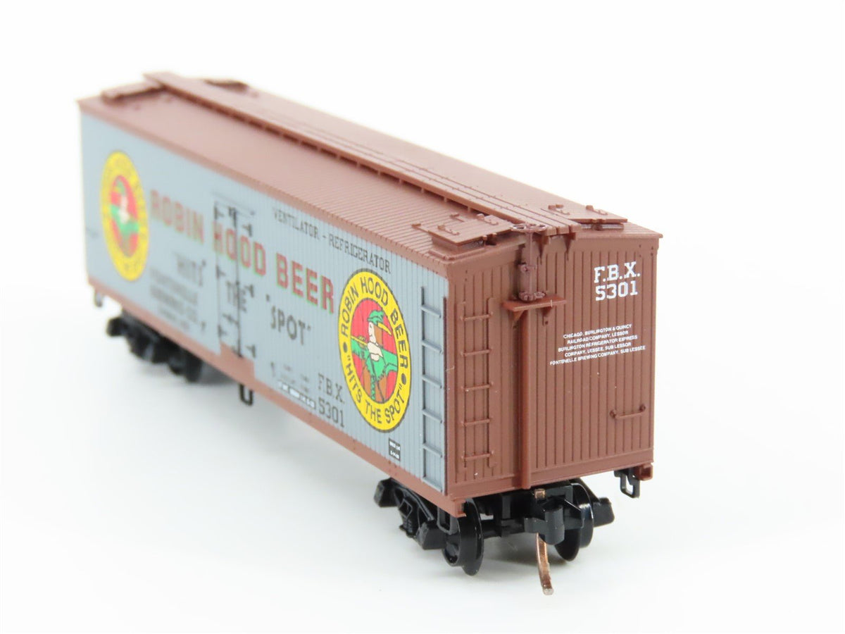 N Micro-Trains MTL 49450 FBX Robin Hood Beer Hits the Spot 40&#39; Wood Reefer #5301