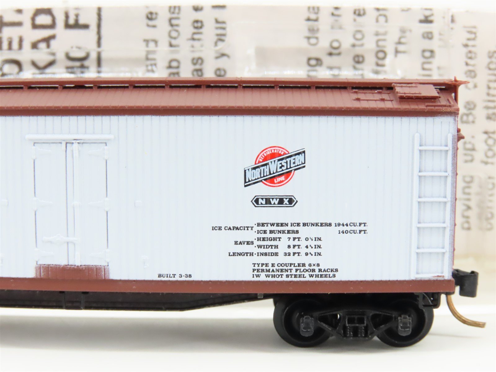 N Scale Kadee Micro-Trains MTL 49170 NWX North Western 40' Reefer #70160