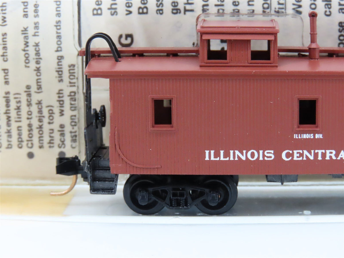 N Scale Kadee Micro-Trains MTL 50030 IC Illinois Central 34&#39; Caboose #9403