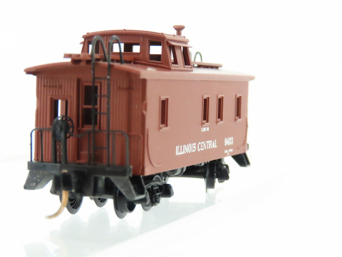 N Scale Kadee Micro-Trains MTL 50030 IC Illinois Central 34&#39; Caboose #9403