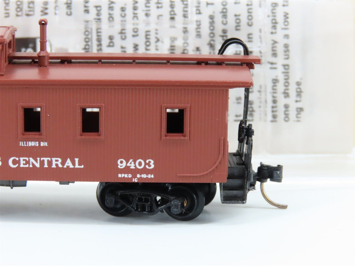 N Scale Kadee Micro-Trains MTL 50030 IC Illinois Central 34&#39; Caboose #9403