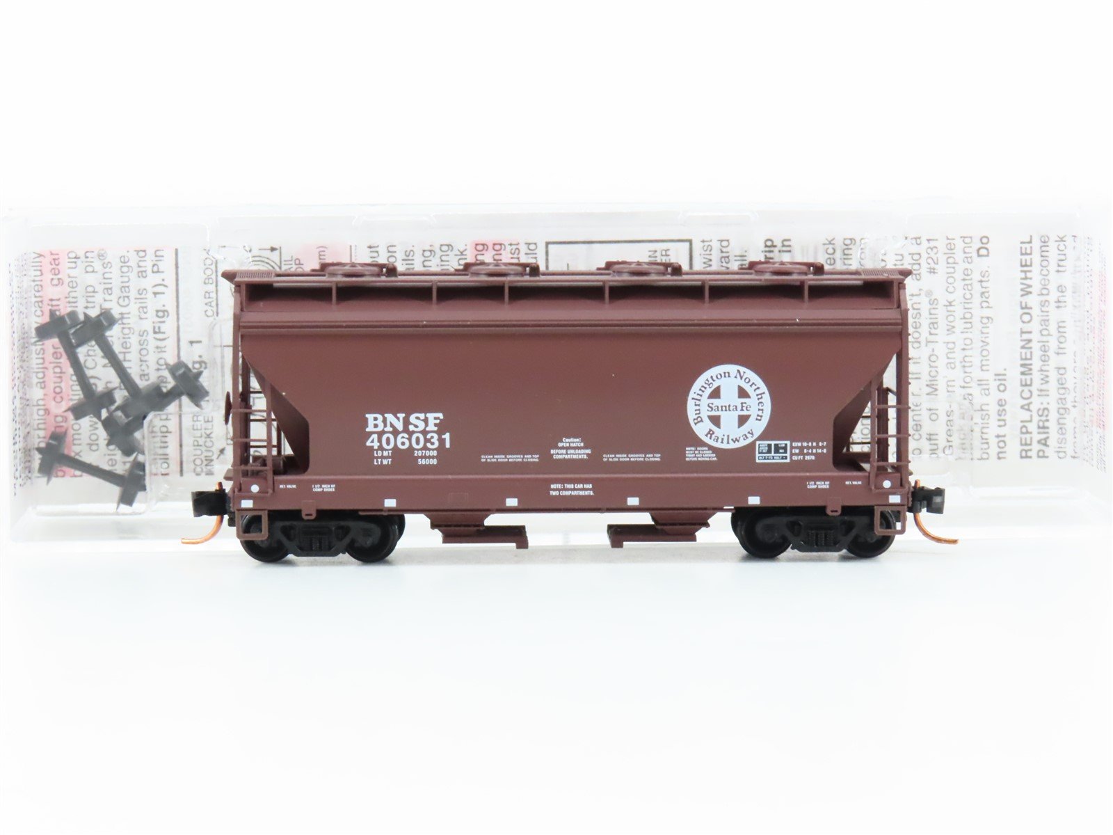 N Scale Micro-Trains MTL 09200190 BNSF Railway 2-Bay Center Flow Hopper 406031