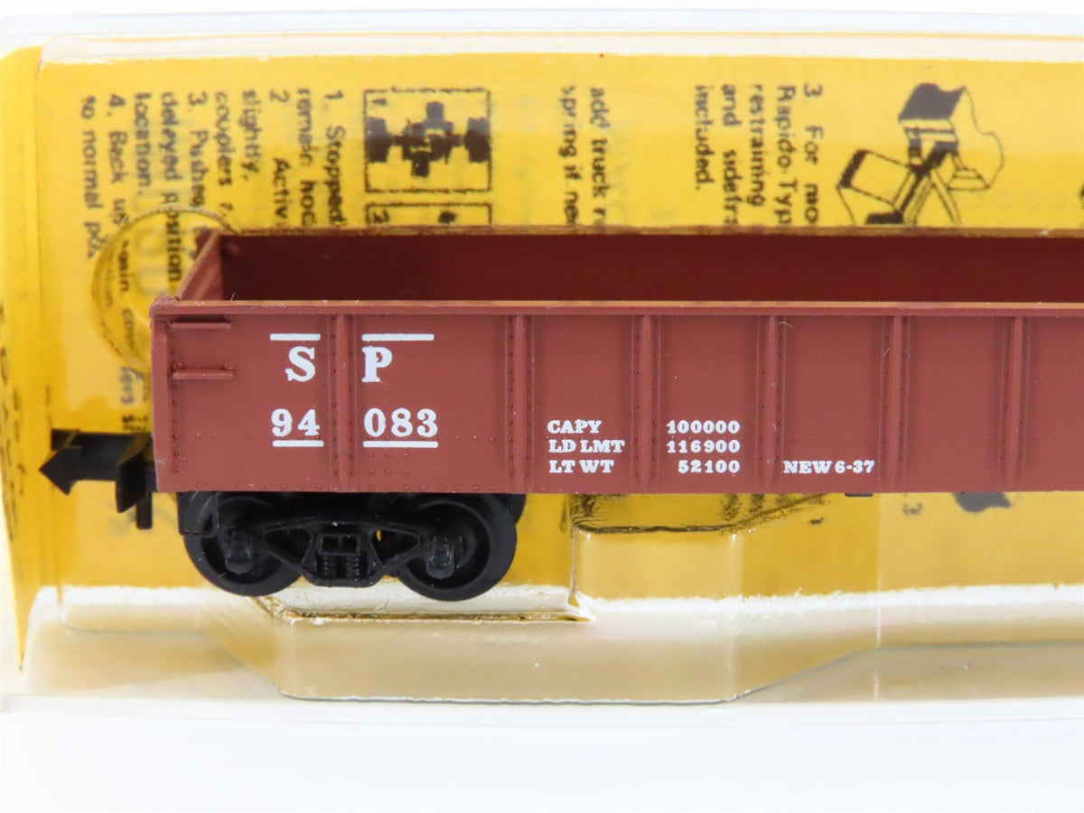 N Scale Kadee Micro-Trains MTL 48031 SP Southern Pacific 50&#39; Gondola #94083