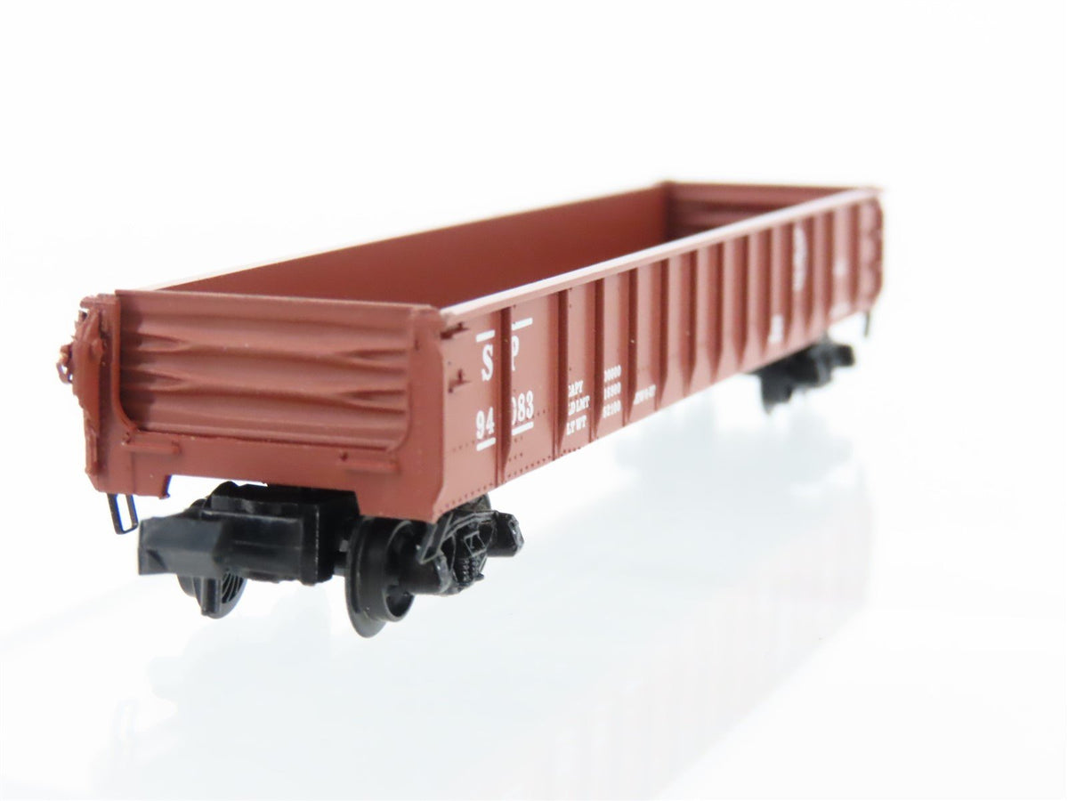 N Scale Kadee Micro-Trains MTL 48031 SP Southern Pacific 50&#39; Gondola #94083