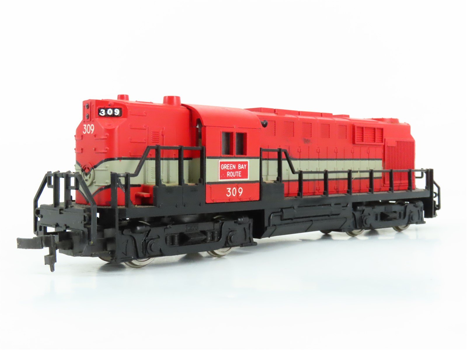 HO Scale Mehano GBW Green Bay Western RS11 Diesel Locomotive #309
