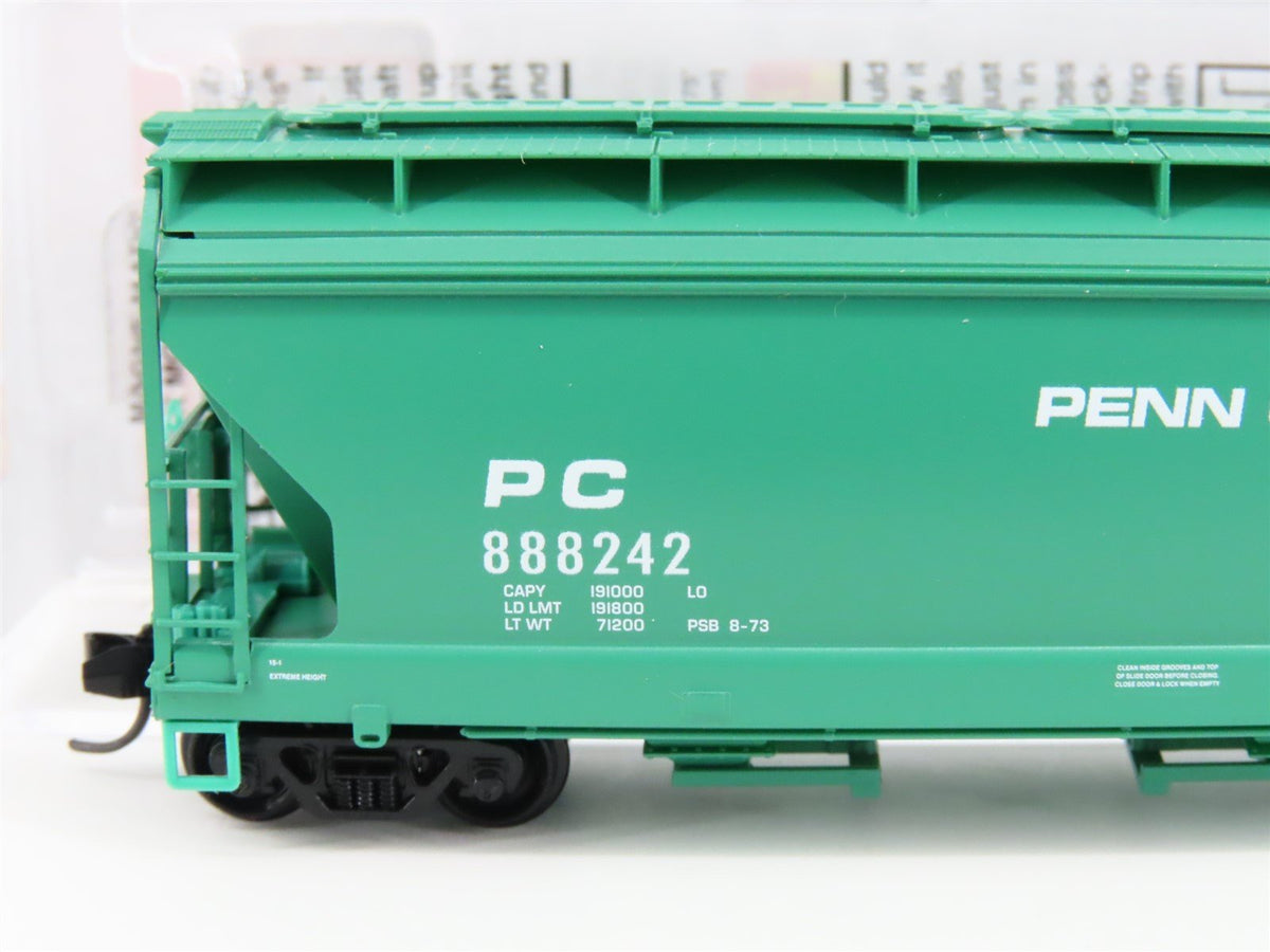 N Scale Micro-Trains MTL 09400590 PC Penn Central 3-Bay Covered Hopper #888242