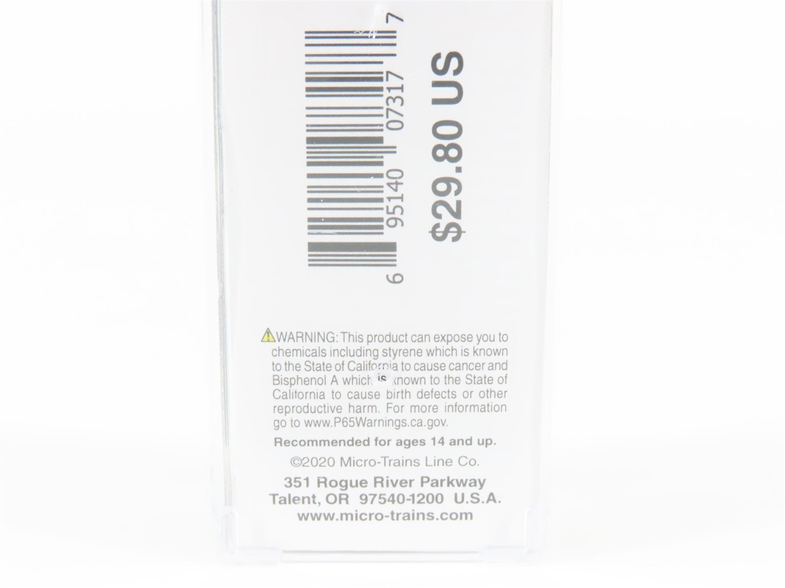 N Scale Micro-Trains MTL 09300170 WP Western Pacific 3-Bay Covered Hopper #11921