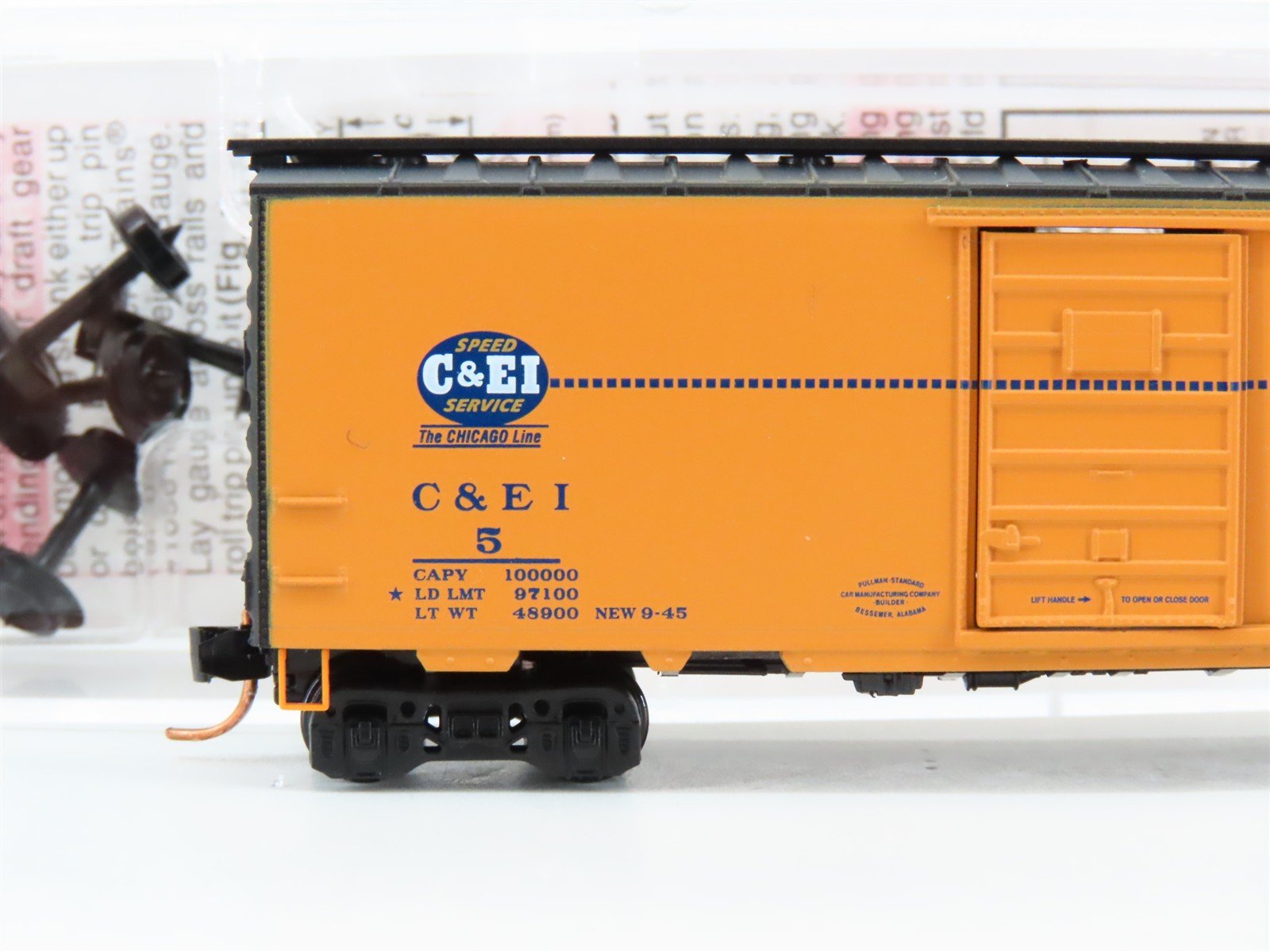 N Scale Micro-Trains MTL 02000705 C&EI Chicago Evansville East 40' Box Car #5
