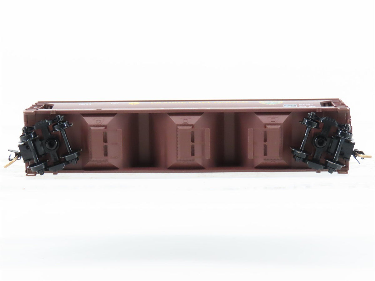 N Scale Micro-Trains MTL 94130 PMLX Prairie Malt Limited 3-Bay Hopper #1011