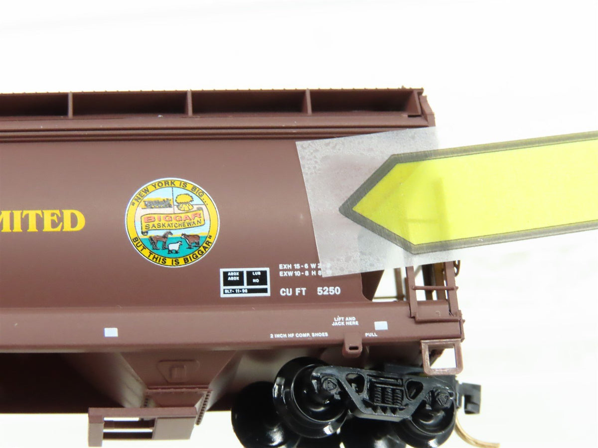 N Scale Micro-Trains MTL 94130 PMLX Prairie Malt Limited 3-Bay Hopper #1011