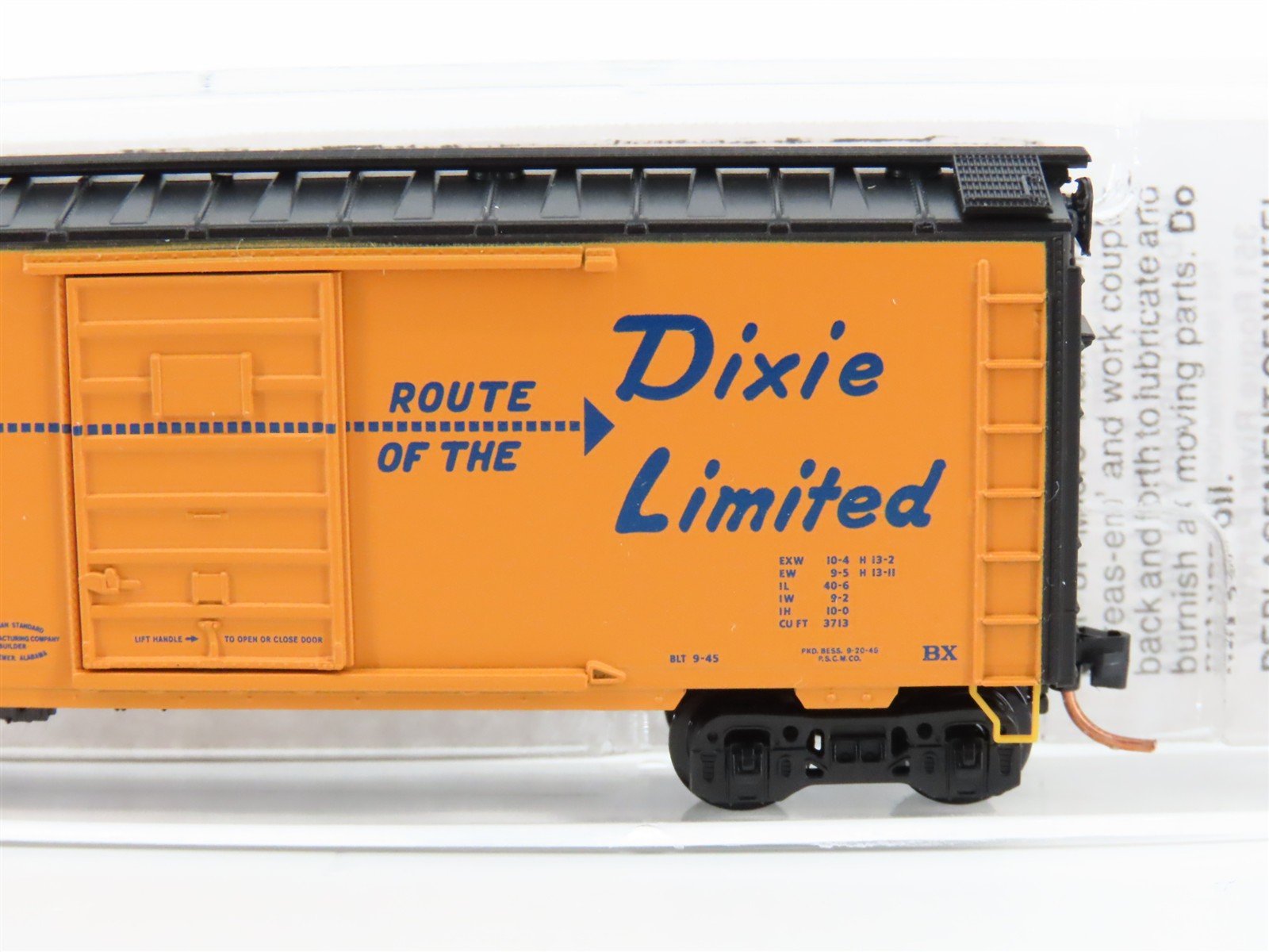 N Scale Micro-Trains MTL 20701 C&EI Route of the Dixie Limited 40' Box Car #1