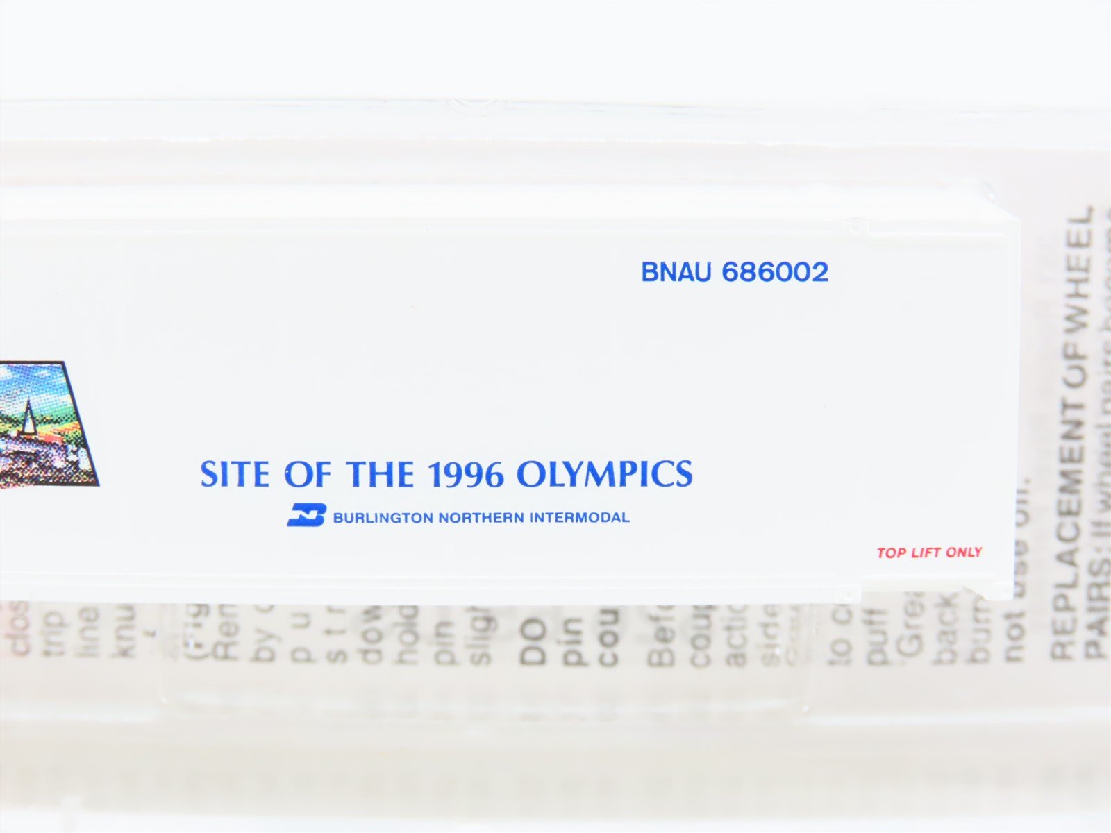 N Deluxe Innovations Micro-Trains MTL 81710 BNAU Atlanta 48' Container #686002