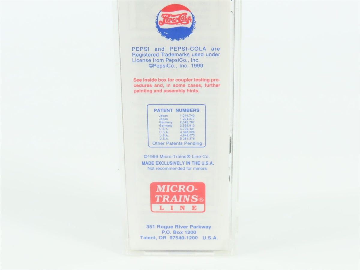N Scale Micro-Trains MTL 47340 PCEX Pepsi-Cola 40&#39; Wood Reefer #4702