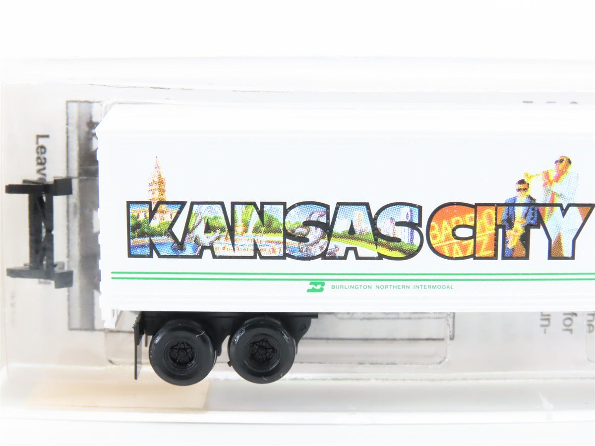 N Scale Micro-Trains MTL 67110 BNZ Intermodal Kansas City 45&#39; Trailer #237895
